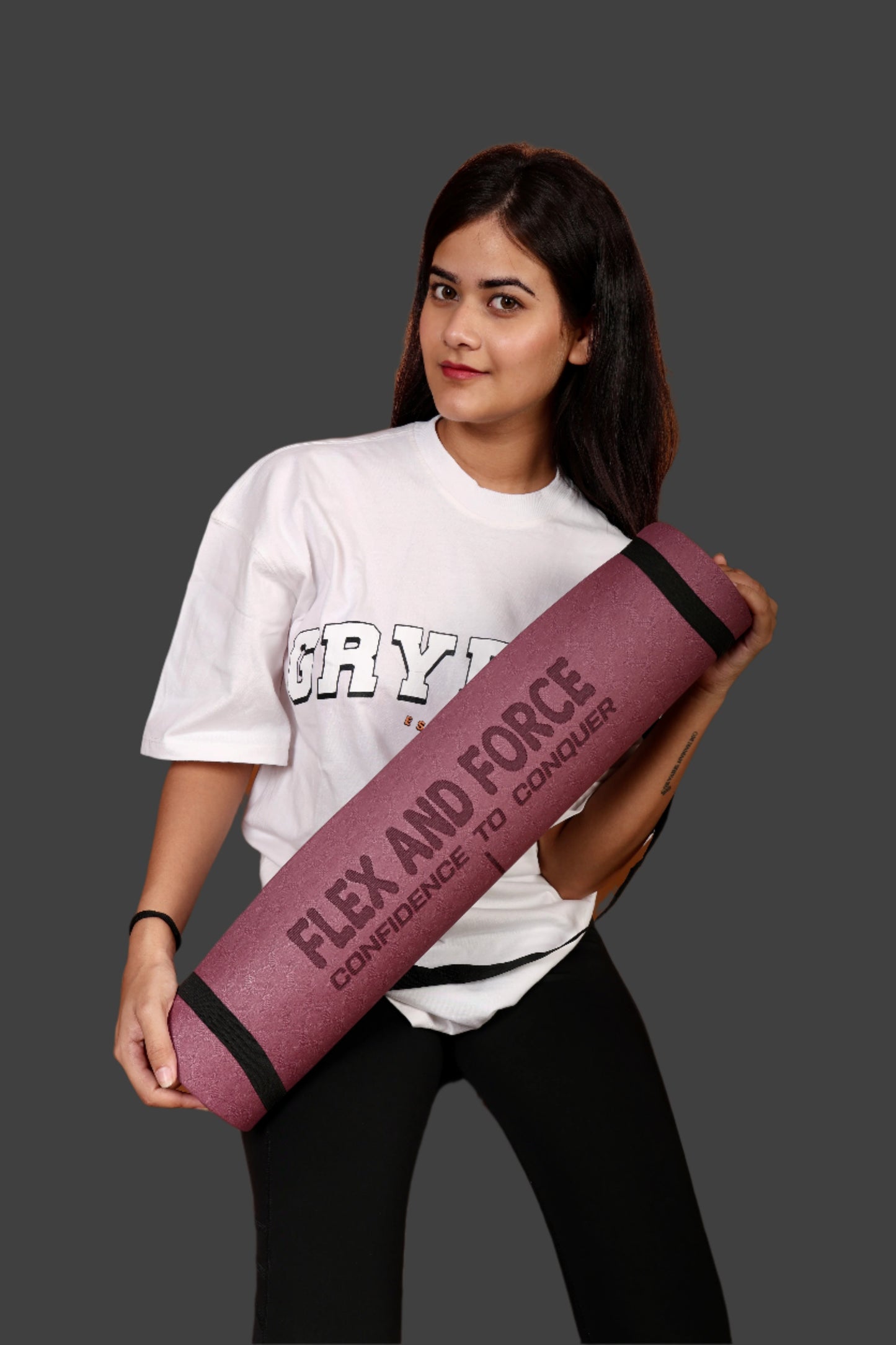 Premium TPE Anti-skid Ultrasoft Yoga Mat 6mm thick with Cotton bag, Guiding alignment lines, Strap