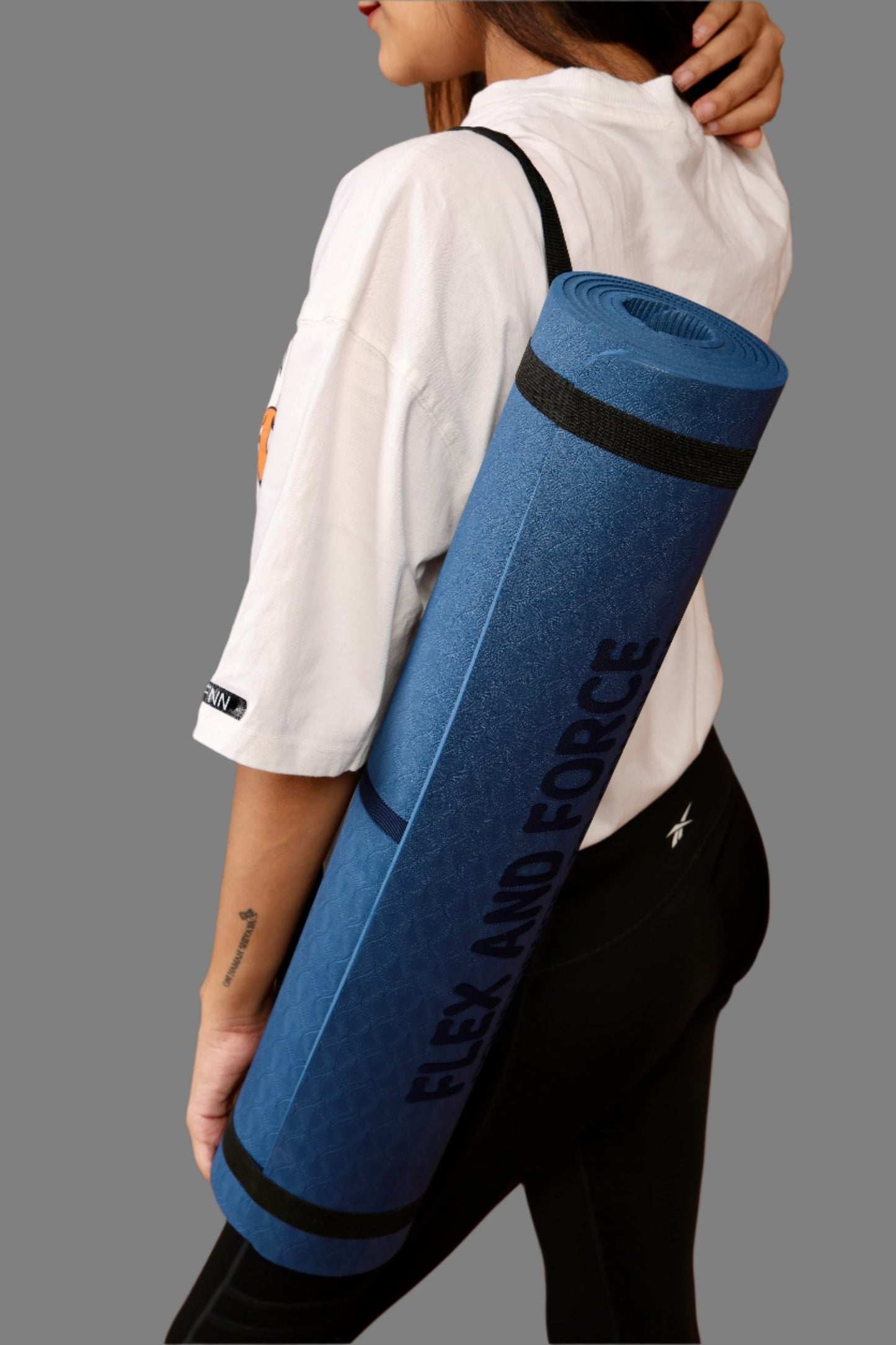 Premium TPE Anti-skid Ultrasoft Yoga Mat 6mm thick, Guiding alignment lines, Strap, Polyester bag