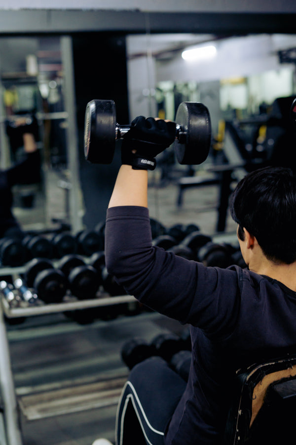 How to Choose the Right Gym Gloves: A Complete Guide